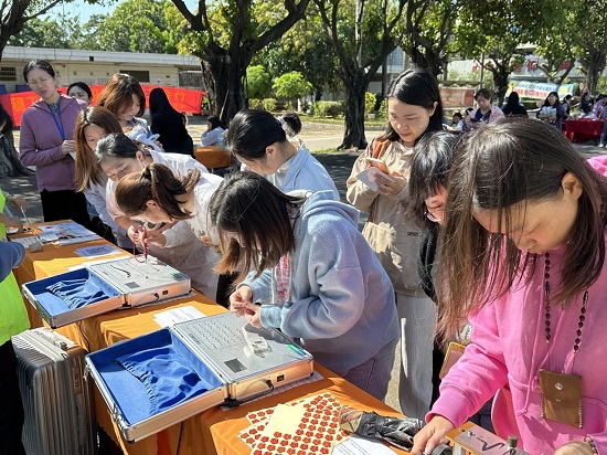 d61b0d4639b2466d3cc0b0c60d0c9eb2.jpg d61b0d4639b2466d3cc0b0c60d0c9eb2.jpg